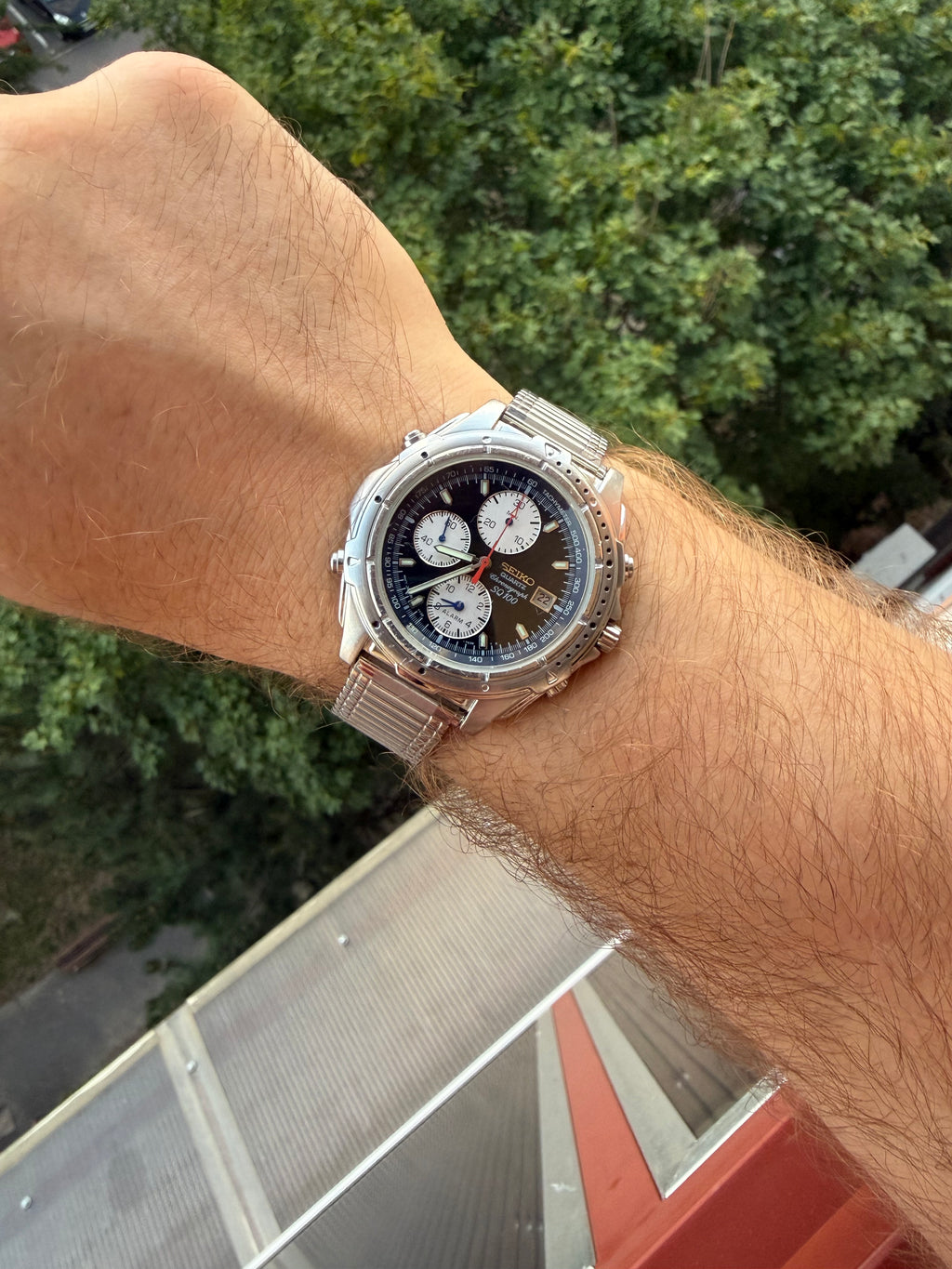 Seiko SQ 100 Quartz chronograph