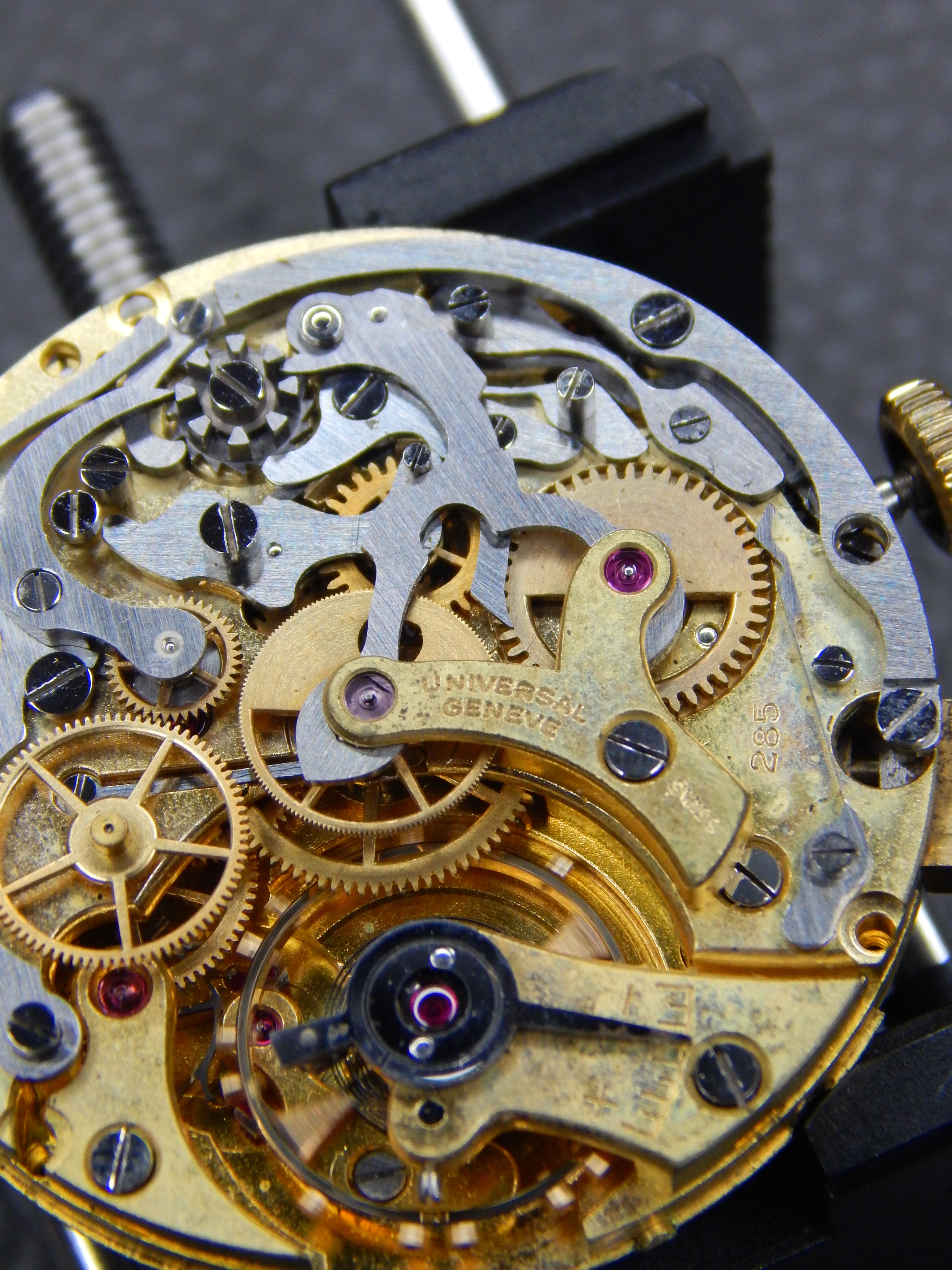 Universal Geneve Uni-Compax Ref. 12445