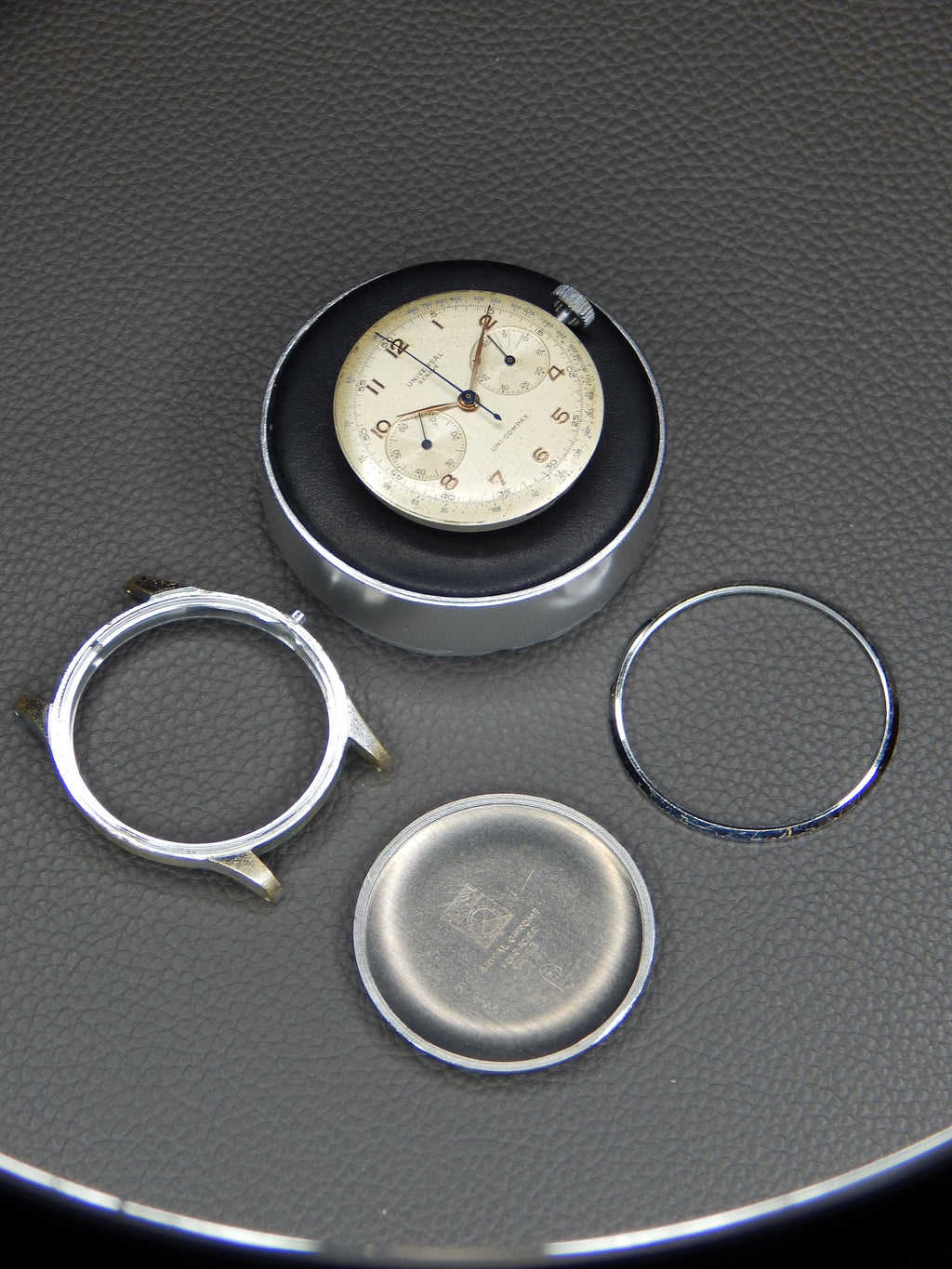 Universal Genéve Uni-Compax Ref. 32416