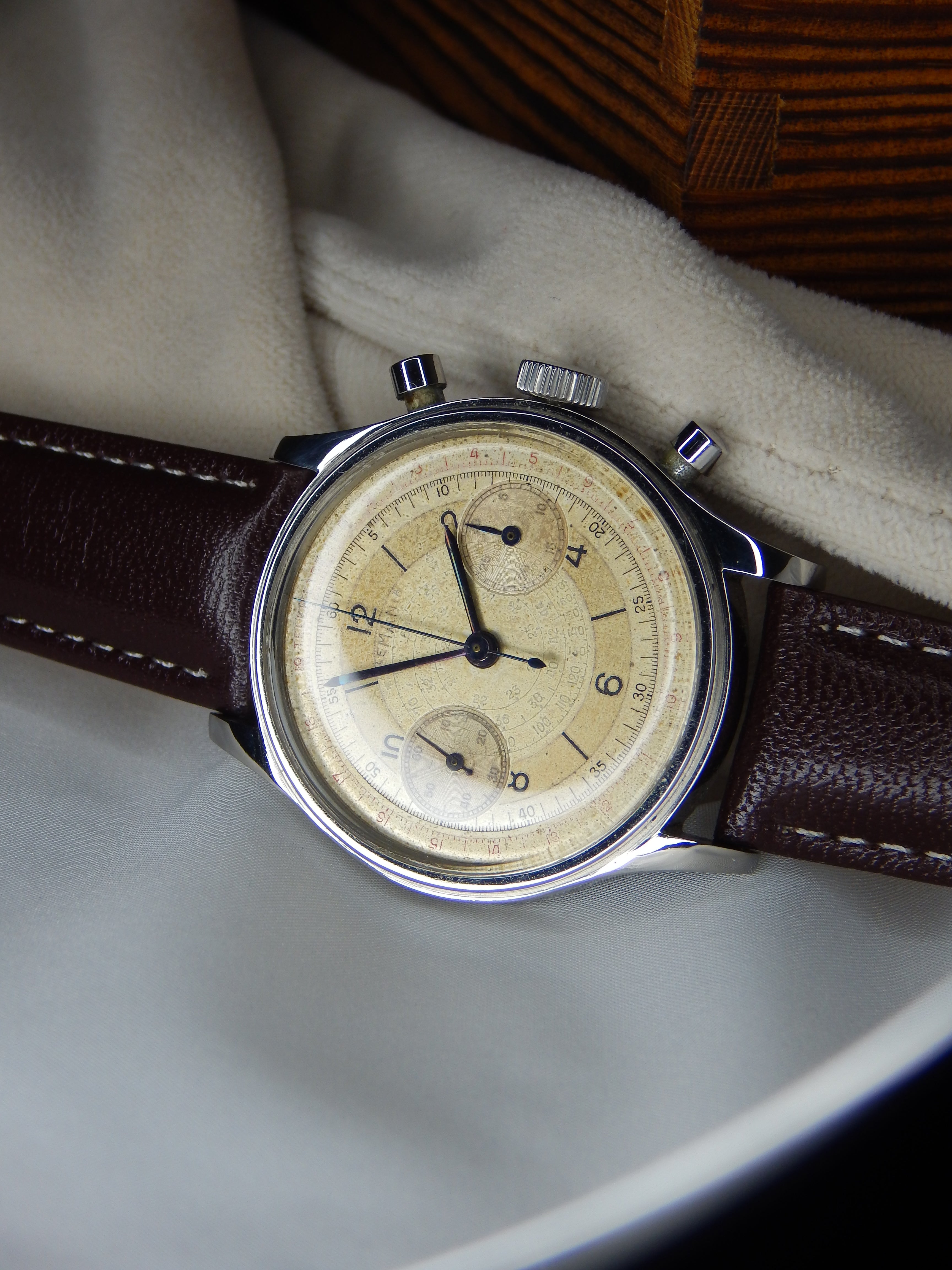 Lemania Chronograph