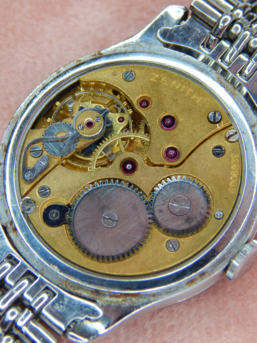 Zenith Coin-Edge Case