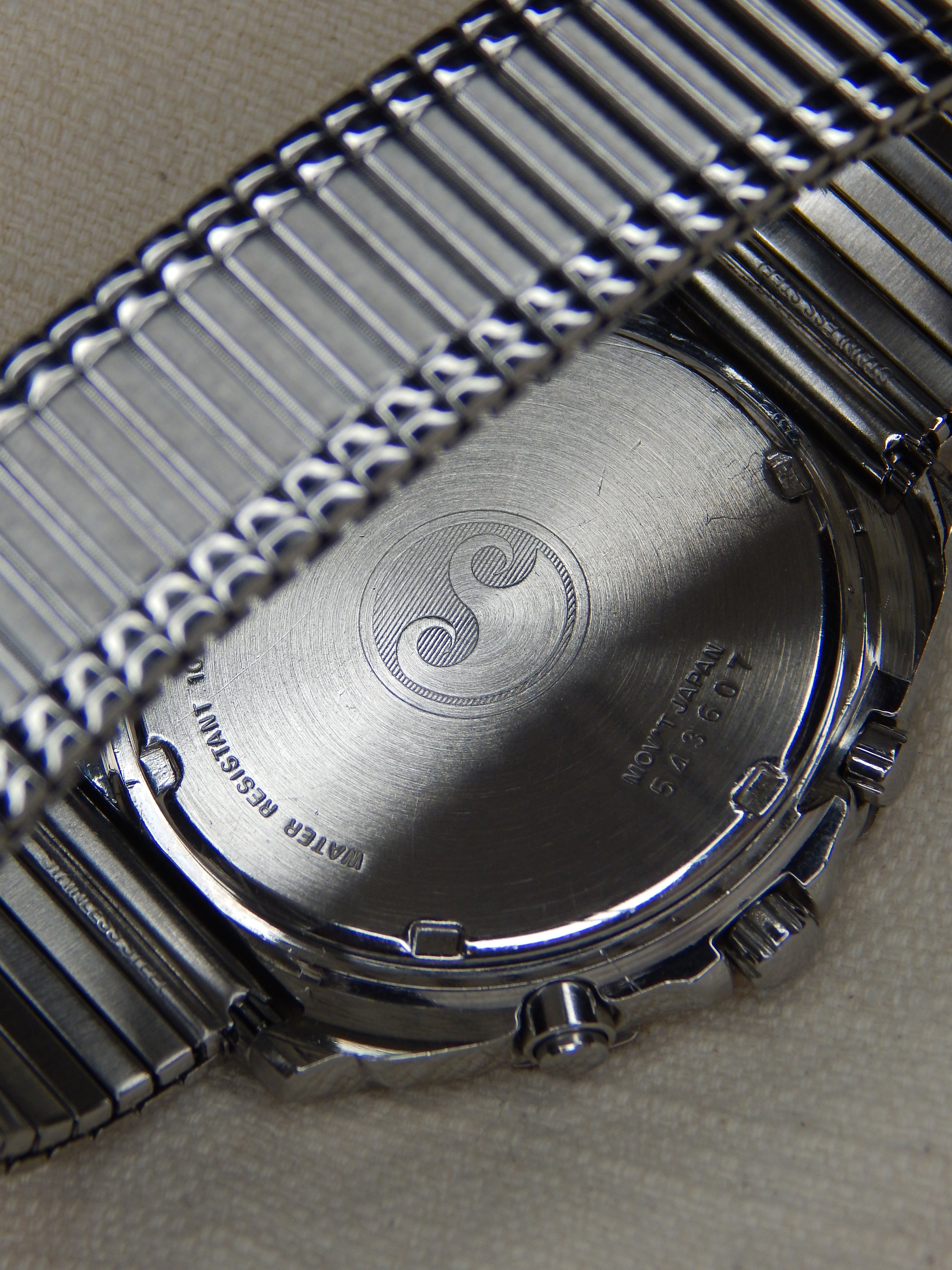 Seiko SQ 100 Quartz chronograph