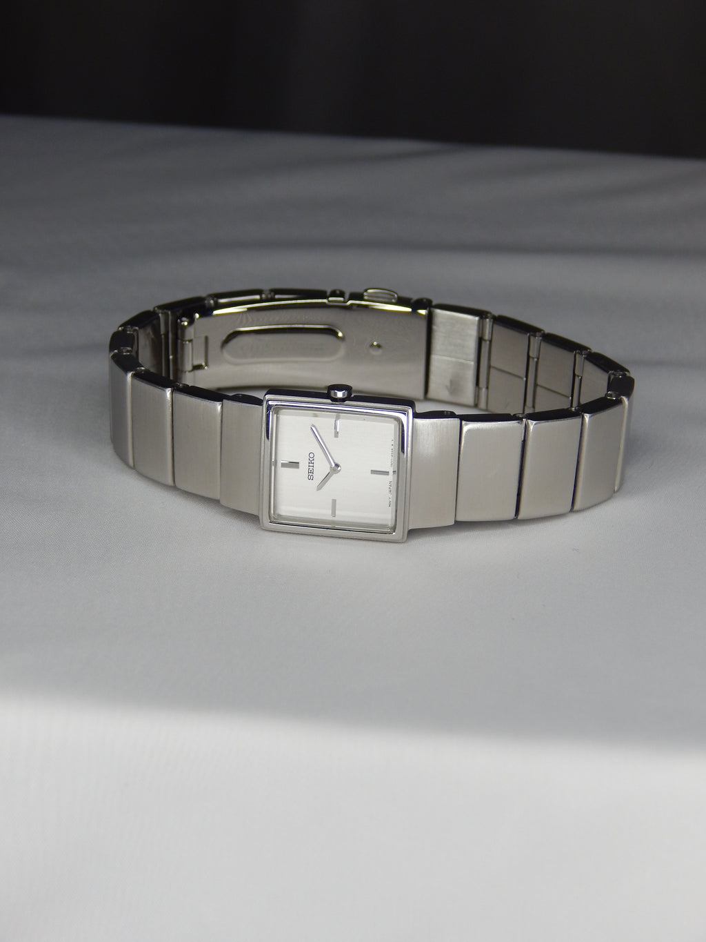 Seiko "The Cube" manufactured in May 2000