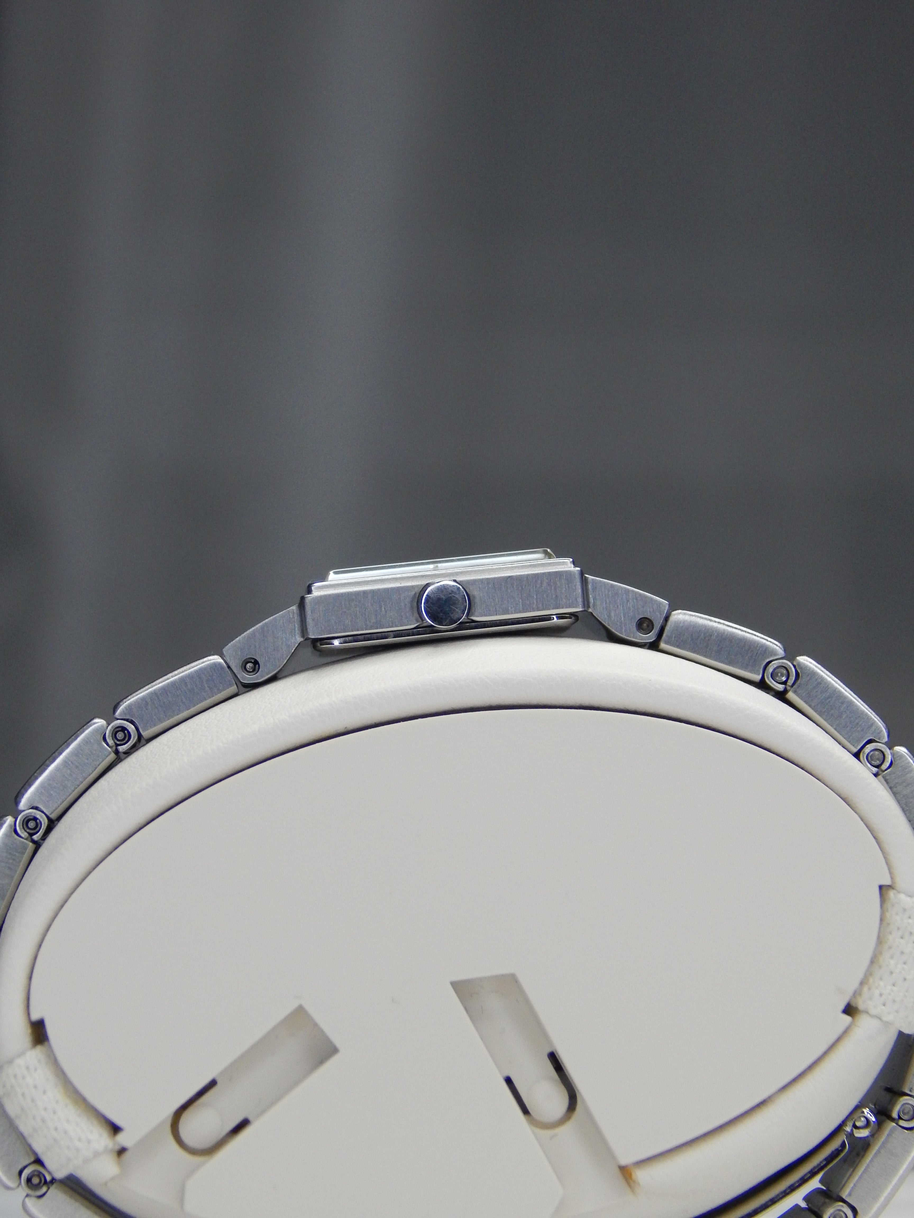 Seiko "The Cube" manufactured in May 2000