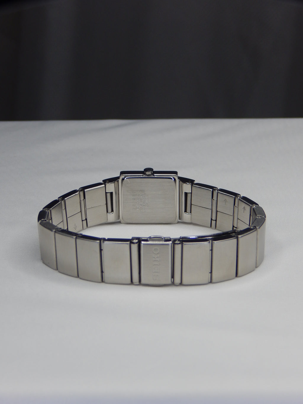 Seiko "The Cube" manufactured in May 2000