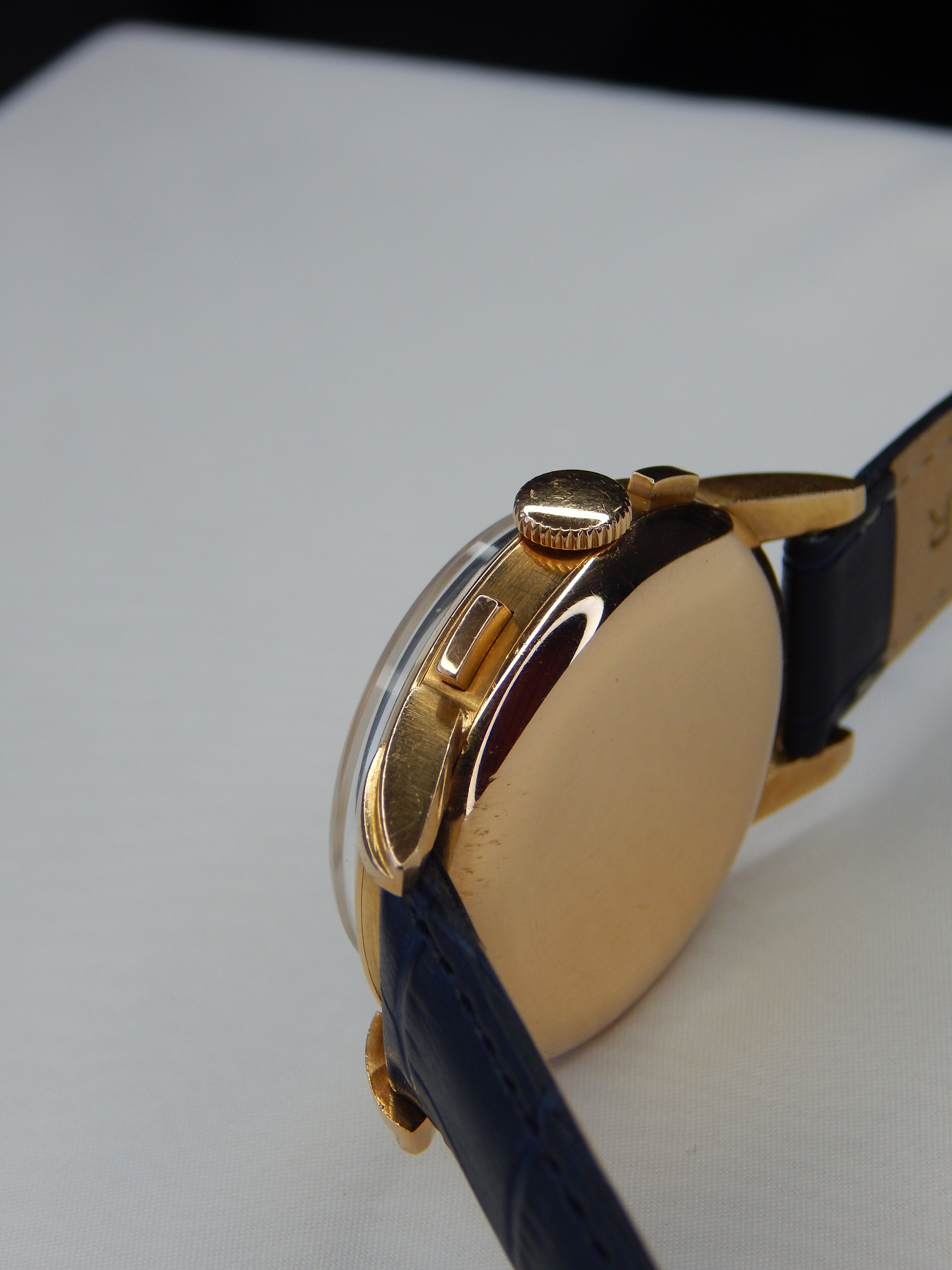 Ulysse Nardin Gold Chronograph