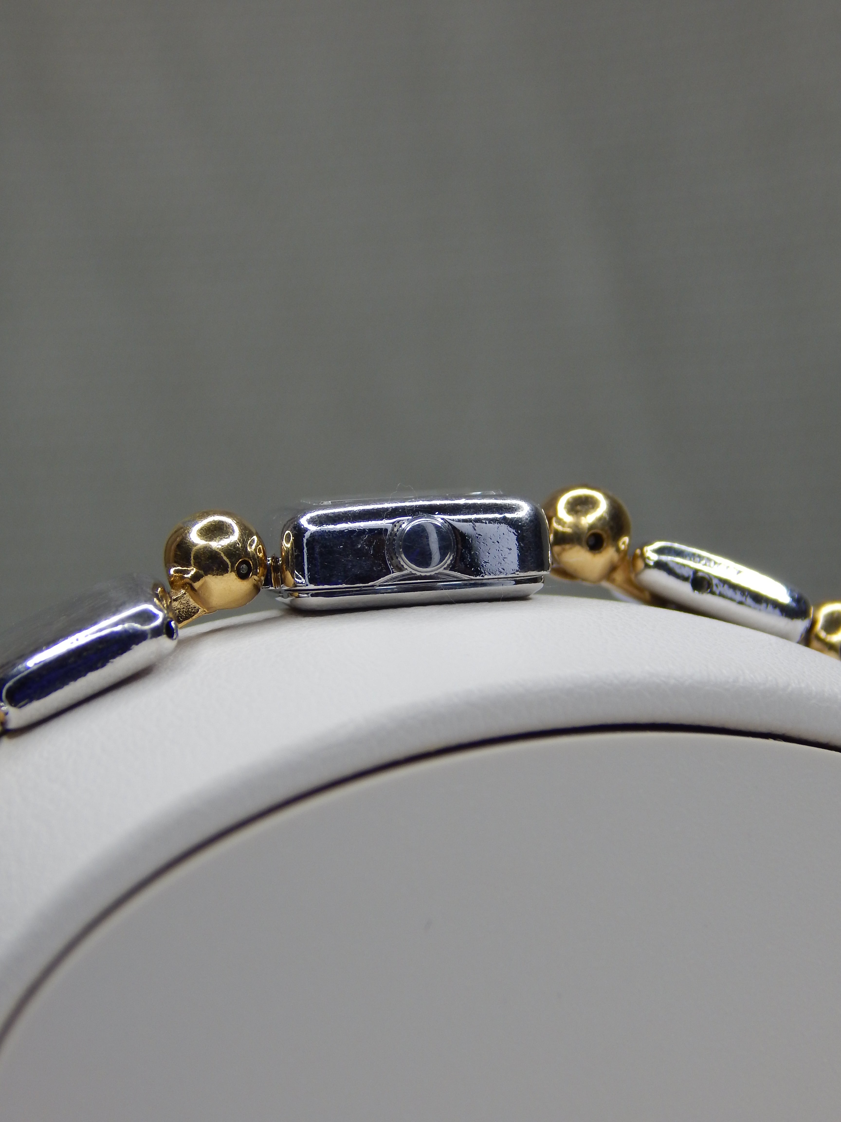 Seiko "Cubie" 1E20-5A00 made in July 1996