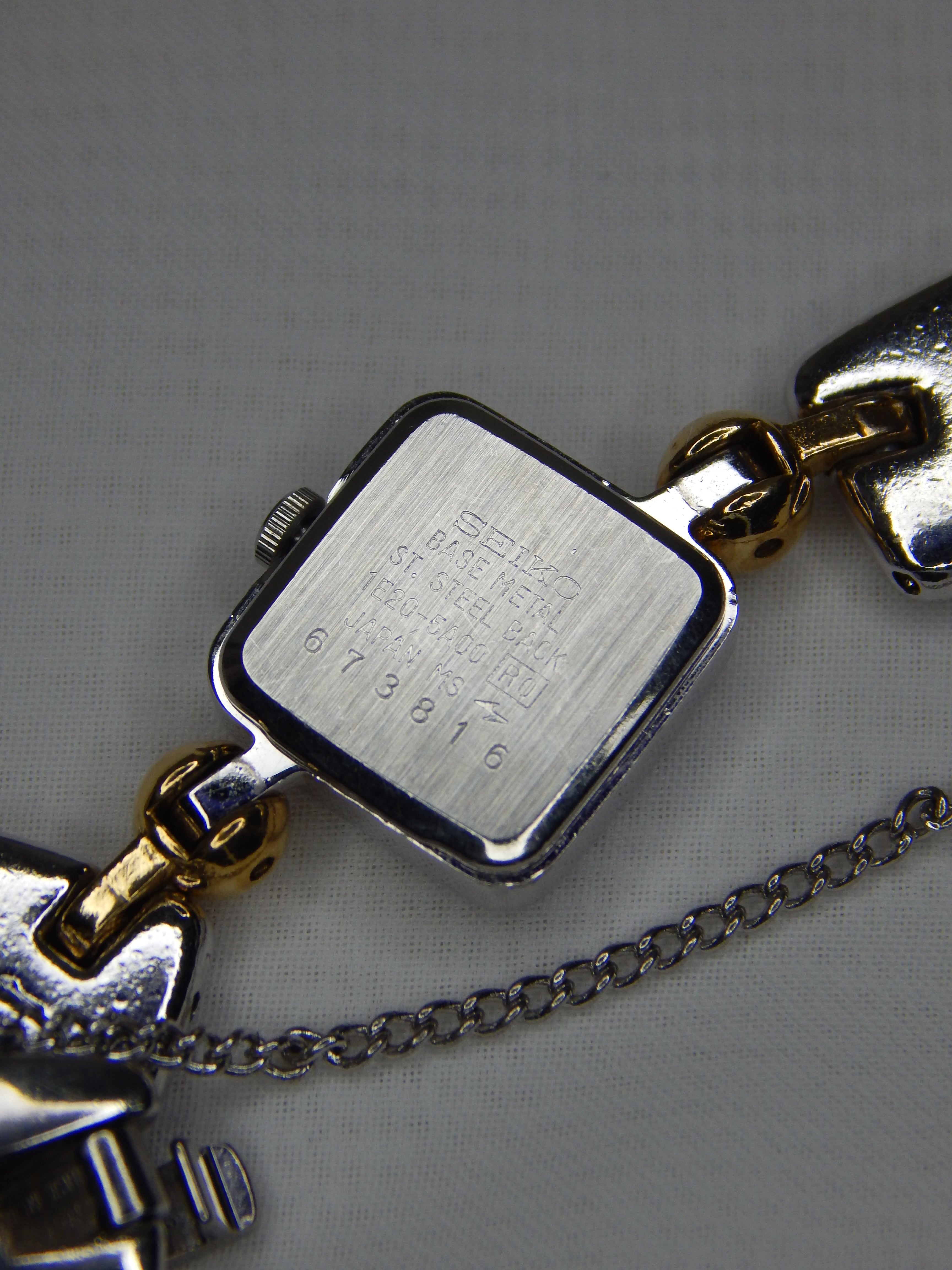 Seiko "Cubie" 1E20-5A00 made in July 1996