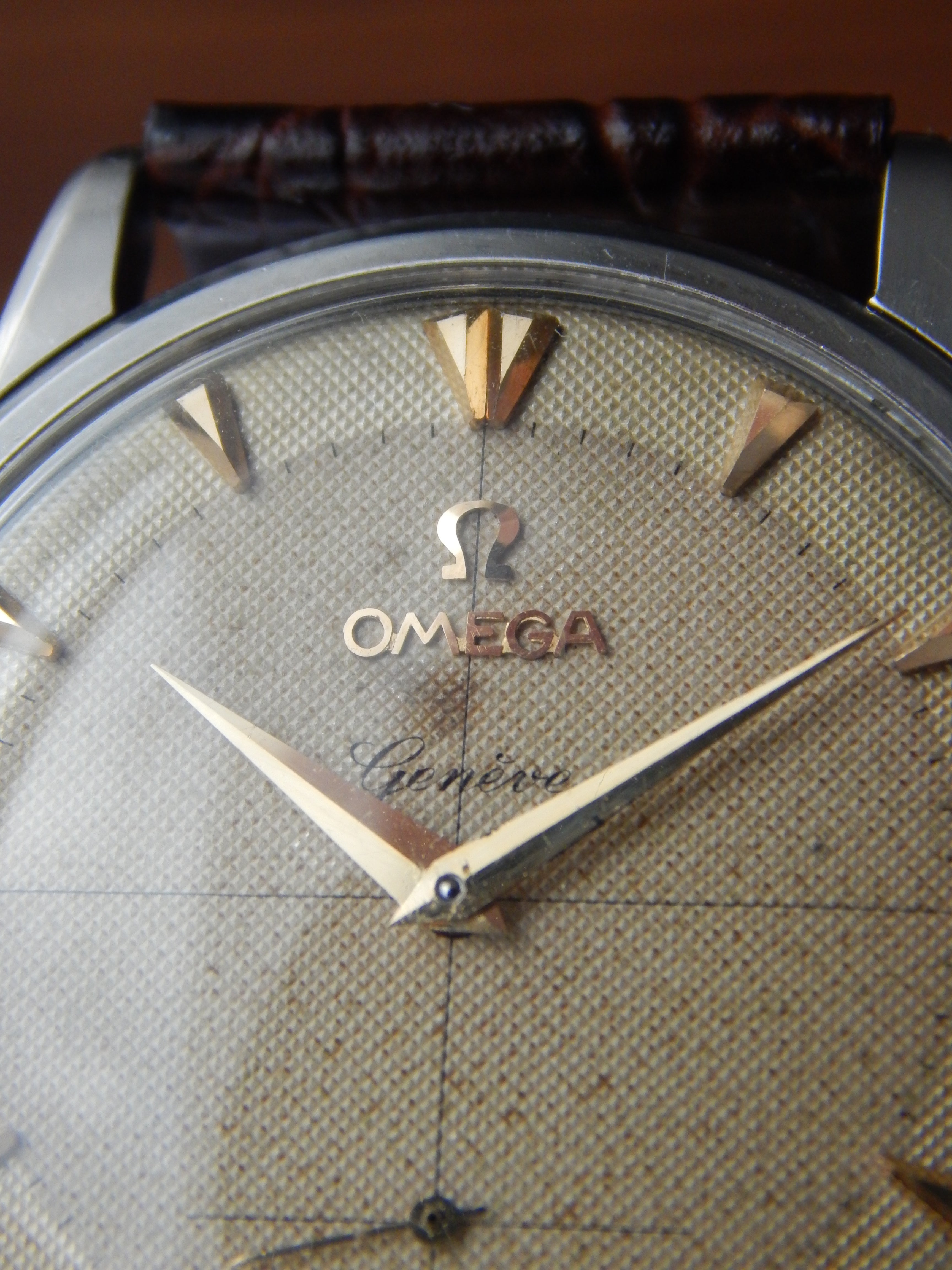 Omega Geneve 2748-5